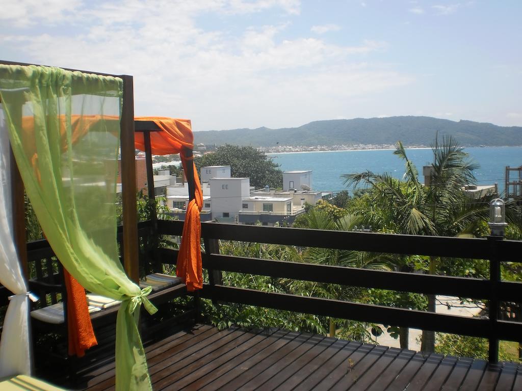 Palmeiras Inn Bombinhas
